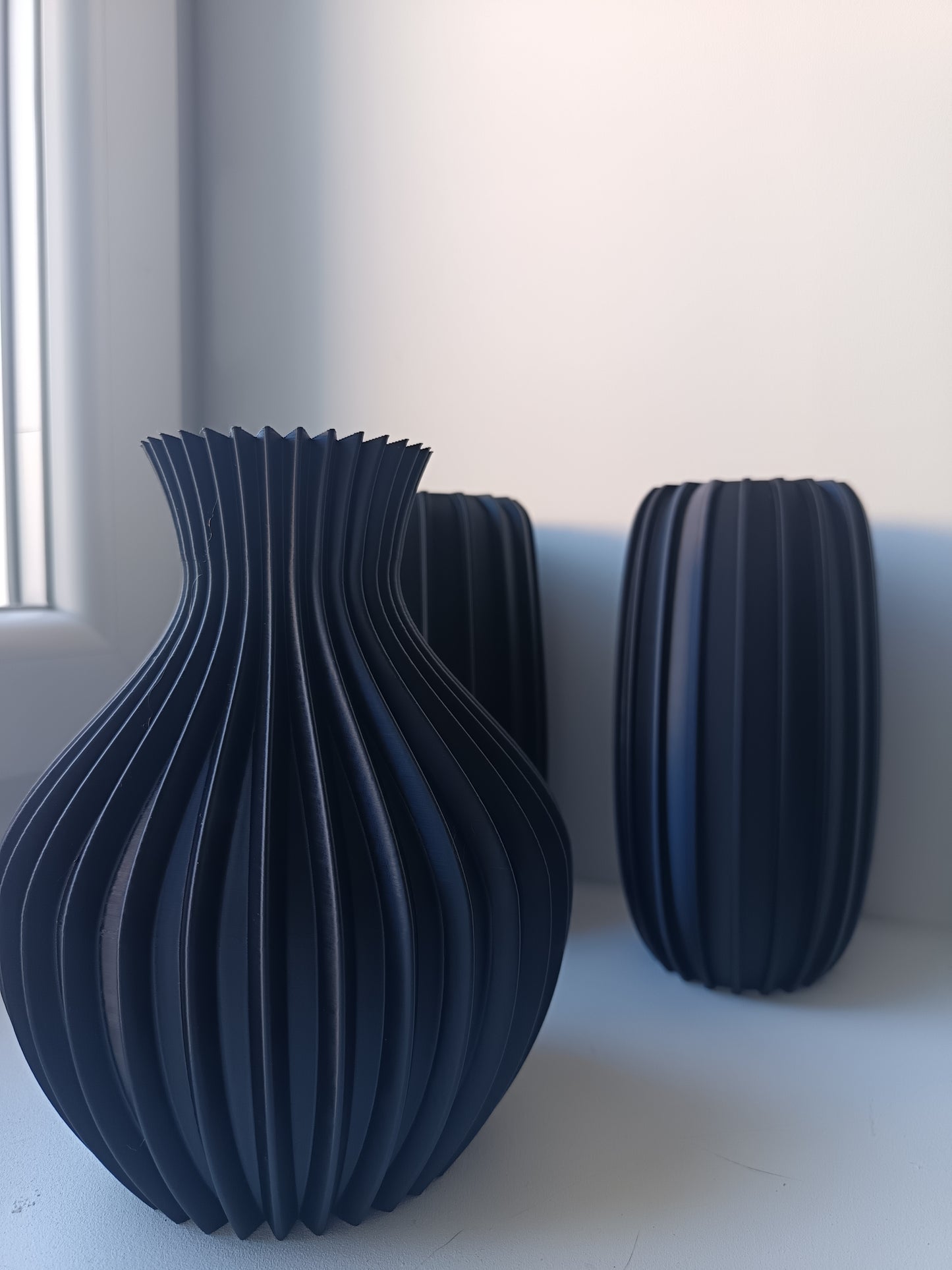 Vase rond à rainures pour fleurs fraîches et séchées